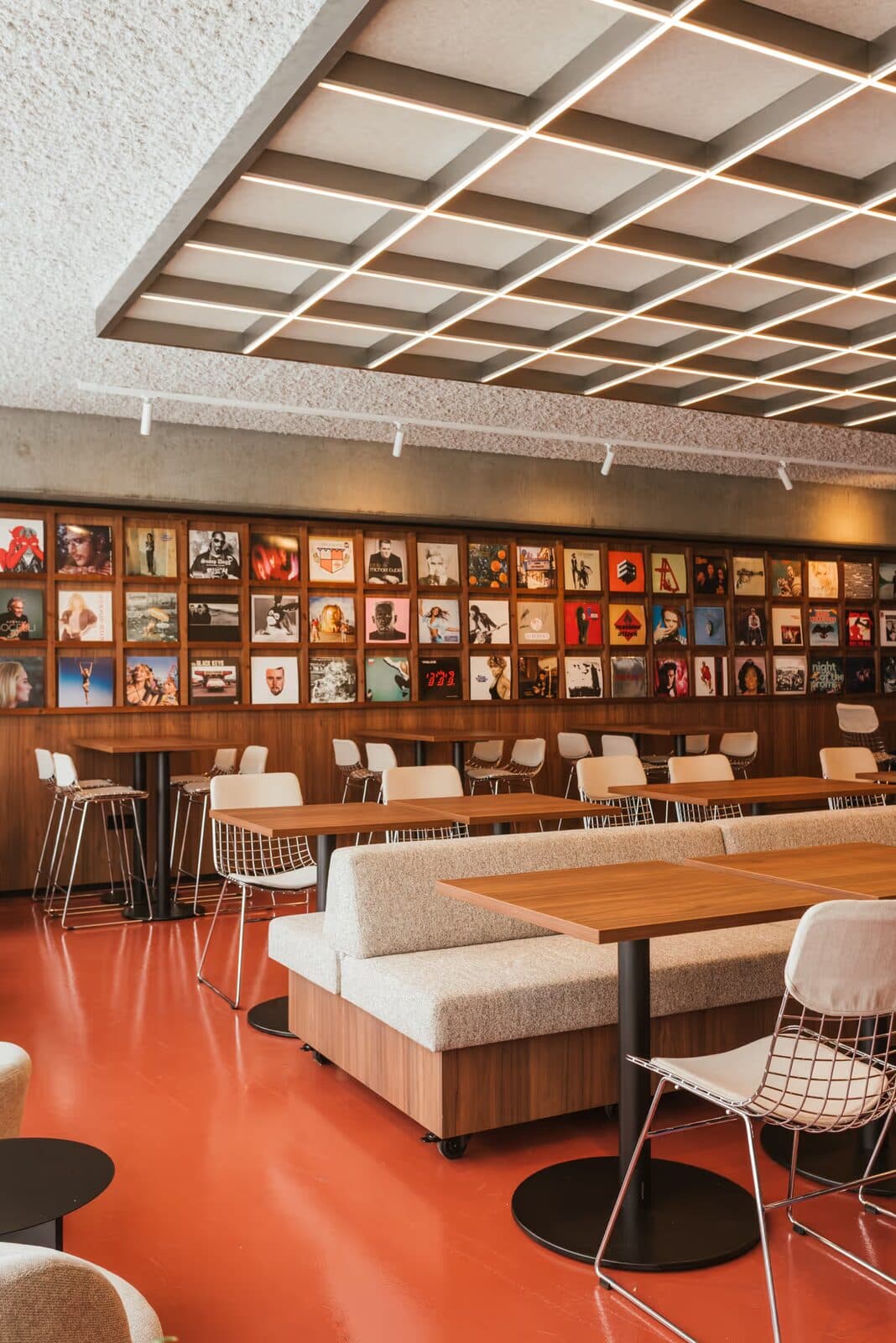 AFAS Lounge — BE•AT — mynd 3